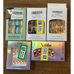 Lot of 5 Press On Nails Sets Floral Hearts French Tip DIY Manicure Art Nails